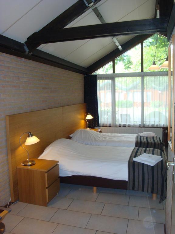 Motel Oostvoorne Esterno foto