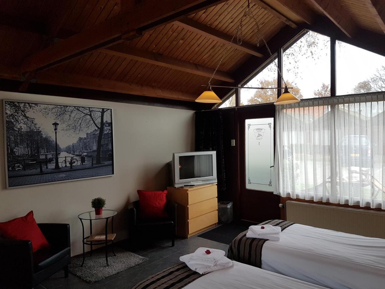 Motel Oostvoorne Esterno foto